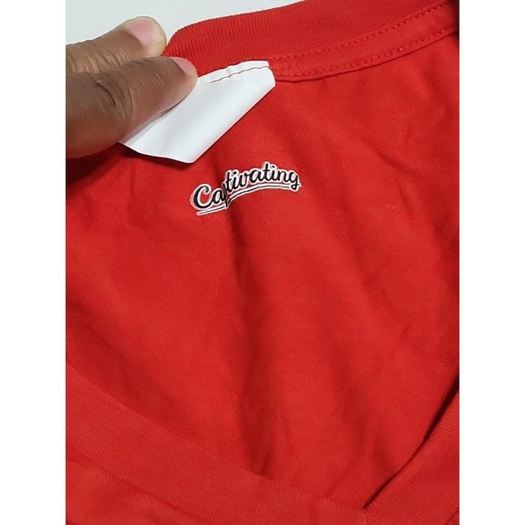 Women's NCAA Nebraska Huskers T-shirt Red, Size Medium - Picture 4 of 5